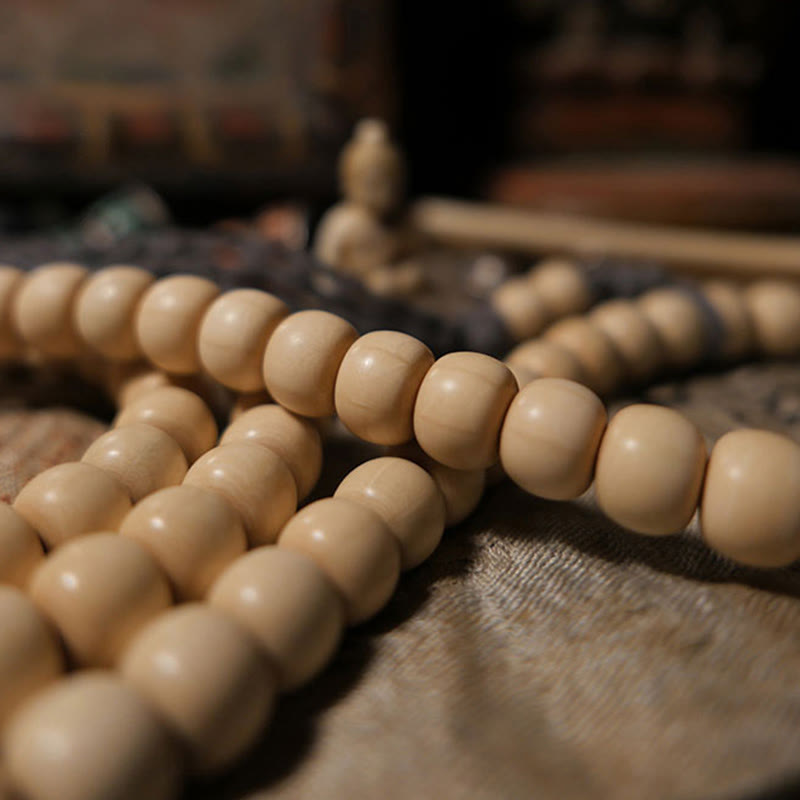 Abelia Biflora Wood Off Wrist 108-Bead Mala — product view 6