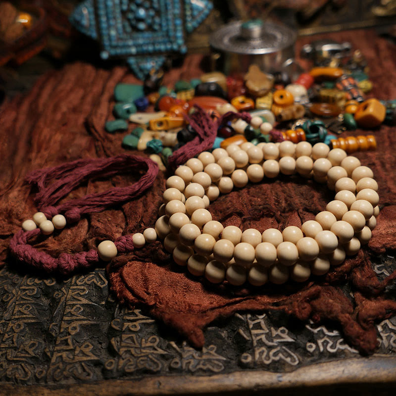 Abelia Biflora Wood Off Wrist 108-Bead Mala — product view 13