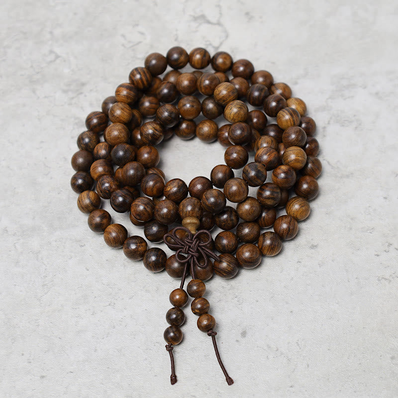 Sandalwood Elastic 108-Bead Mala Bracelet — product view 3
