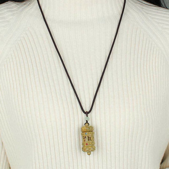 Green sandalwood and rosewood lotus pendant — view 5