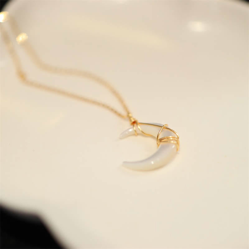 Buddha Stones Natural Tridacna Stone Crescent Moon Blessing Necklace Pendant Necklaces & Pendants BS 6
