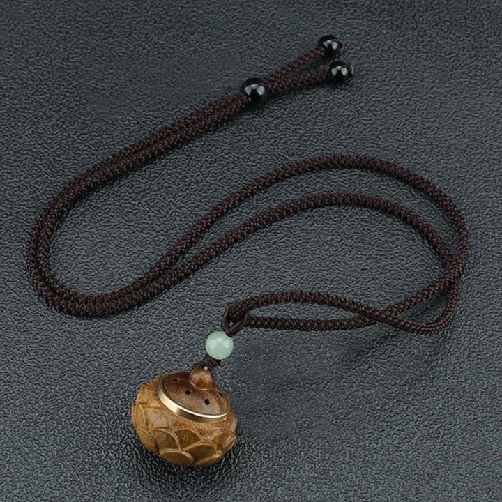 Green sandalwood and rosewood lotus pendant — view 11