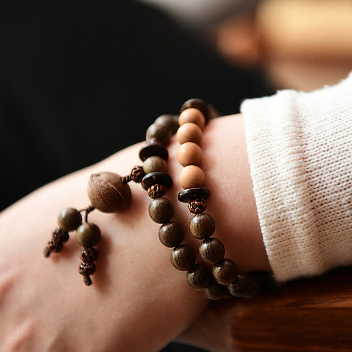 Tibetan sandalwood charm mala bracelet — view 6