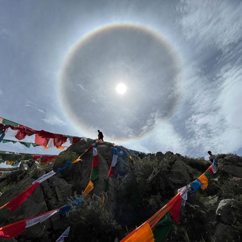 Five-color Windhorse prayer flags — view 30