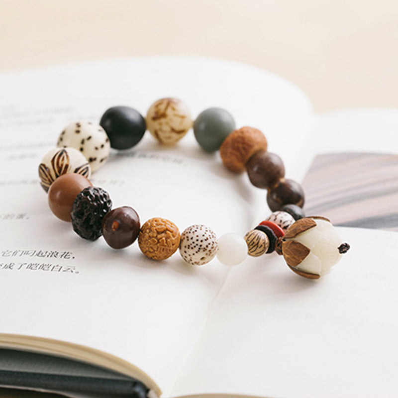 Bodhi Seed Lotus Wrist Mala — product view 9