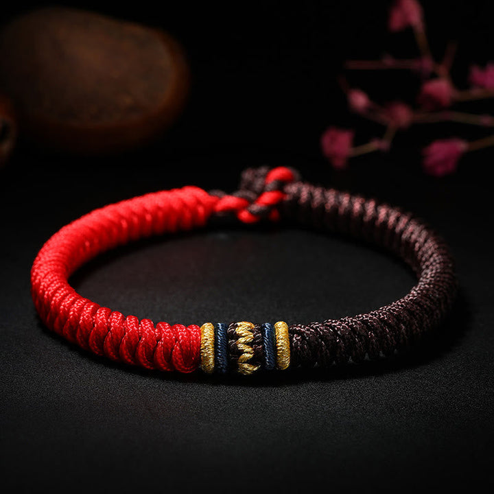 Handwoven multicolor King Kong knot bracelet — view 7