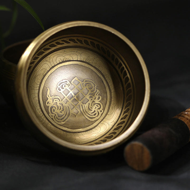 Tibetan meditation singing bowl set — view 5