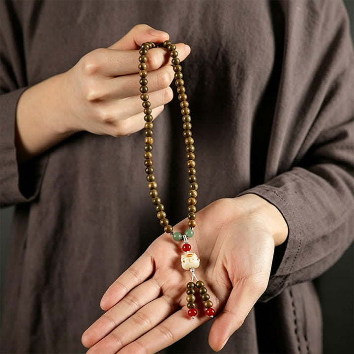 Green Sandalwood Hand-Woven Cat Retro Ethnic Wrist Mala — product view 11