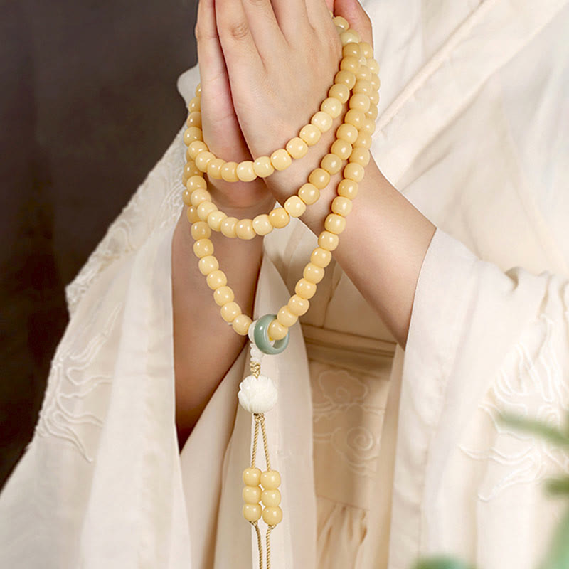 Bodhi Seed Lotus Dzi Bead Mala Bracelet — main product view