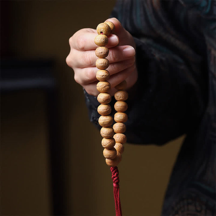 Phoenix Eye Bodhi Tibetan Engraved Wrist Mala — product view 4