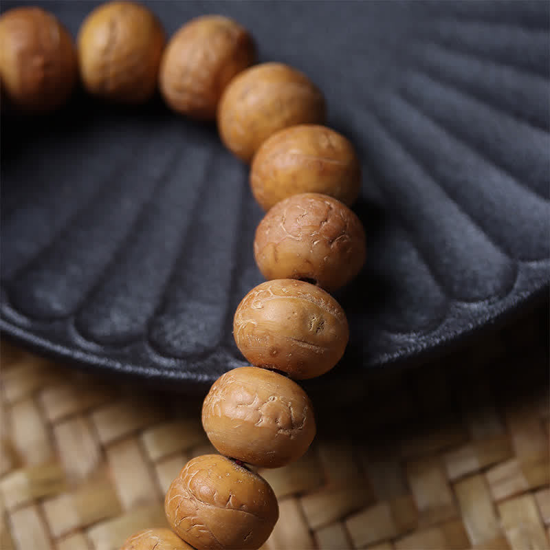 Phoenix Eye Bodhi Tibetan Engraved Wrist Mala — product view 10
