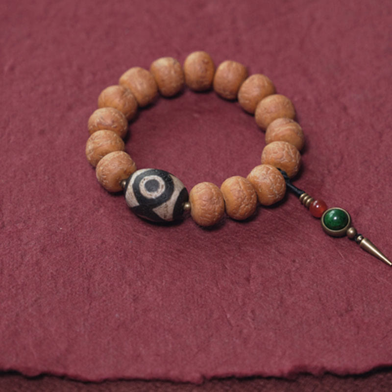 Tibetan Bodhi Seed Dzi Bead Wrist Mala Bracelet — product view 9
