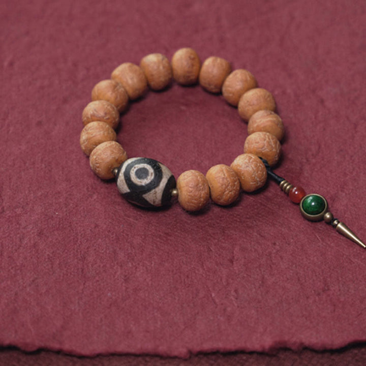 Tibetan Bodhi Seed Dzi Bead Wrist Mala Bracelet — product view 9