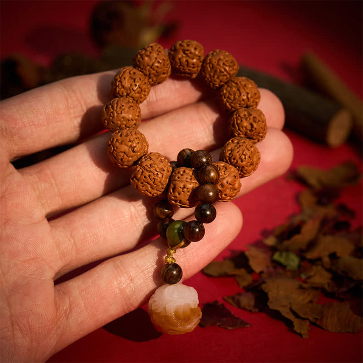 Vajra Seed Charcoal-Grilled Bodhi Lion Pendant Tactile Meditation Beads — main product view