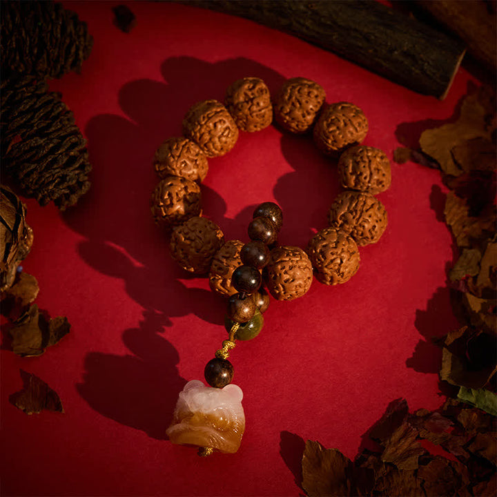 Vajra Seed Charcoal-Grilled Bodhi Lion Pendant Tactile Meditation Beads — product view 2
